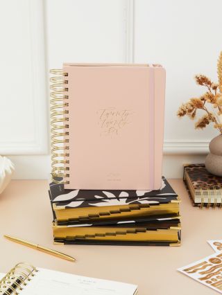 Denni diar Sunset na rok 2026 🌱veganska kuze 🌱 z rodinne dilny z VB🇬🇧 ✨ zlata orizka po strane ✨ precizni zpracovani ✨...